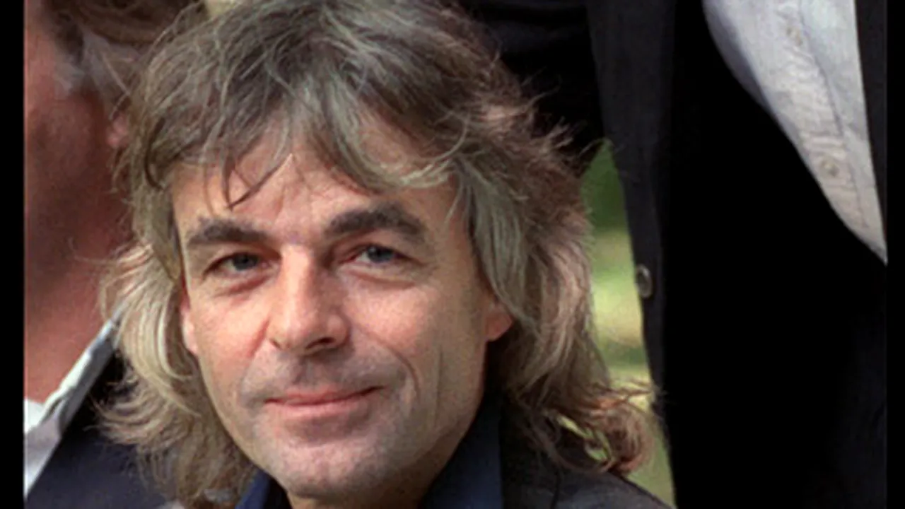 Richard Wright, fondatorul trupei Pink Floyd, a murit (Video)