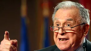 Iliescu: Băsescu, un diletant incapabil să priceapă problemele complexe ale conducerii statului