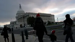 Congresmeni americani cer o retragere treptată din Afganistan şi îl critică pe Hamid Karzai