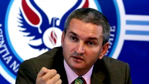 Pogea şi Videanu cer demiterea şefului CNI întrucât MEF nu mai există