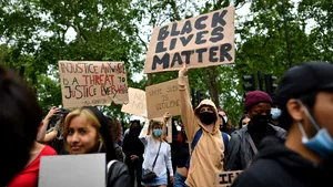 Diagramele inegalităţilor dintre rase în SUA: 6 motive pentru REVOLTA cetăţenilor de culoare. FOTO