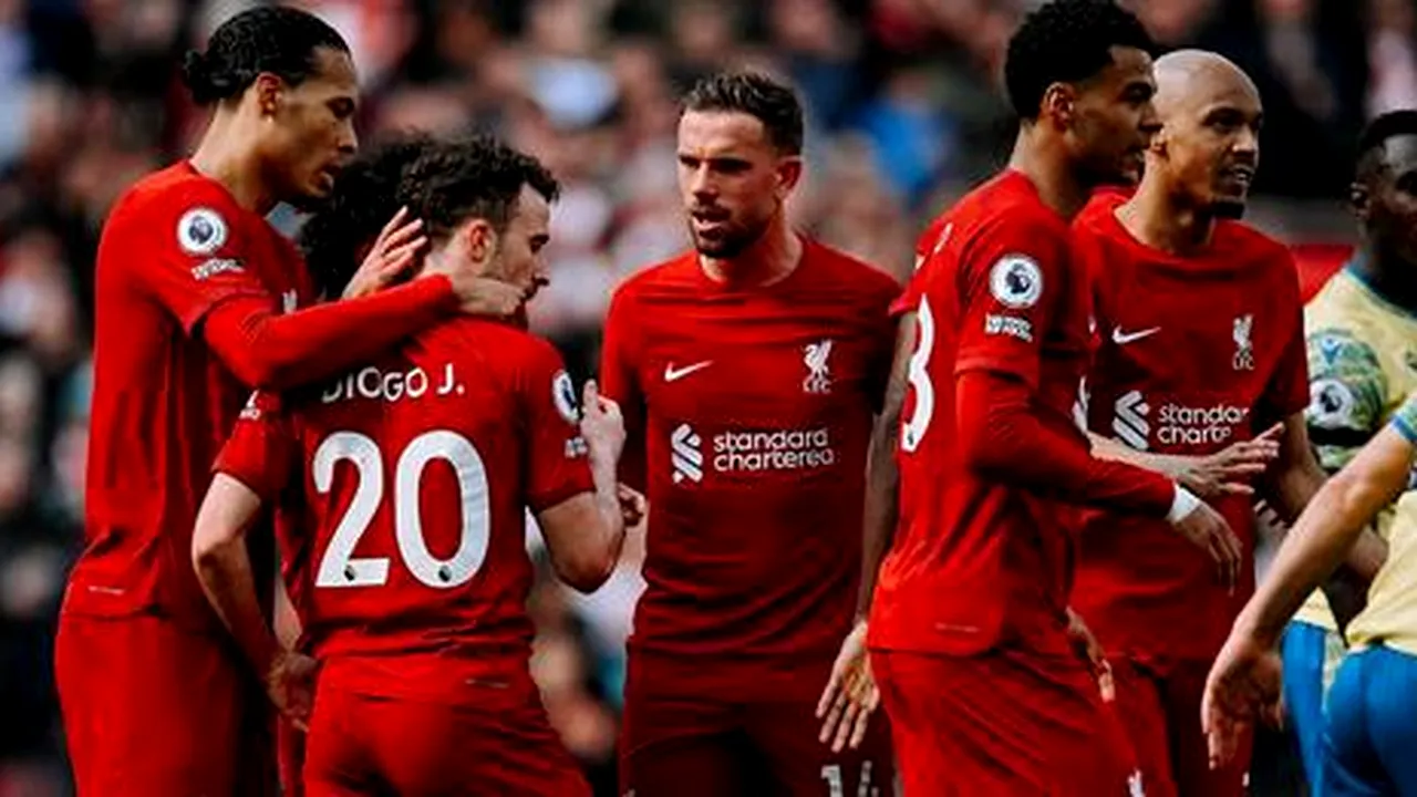 Liverpool învinge cu 3-2 pe Nothingham Forest, într-un meci cu 5 goluri în 23 de minute