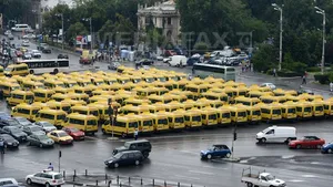 România donează Republicii Moldova 100 de microbuze pentru transportul elevilor