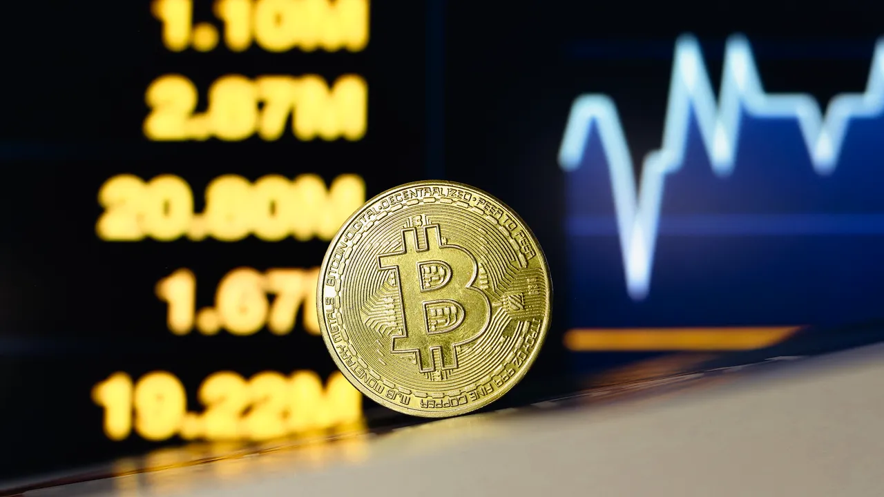 Isterie pe piaţa crypto după victoria lui Trump. Şeful Binance anunţă începutul unei „ere de aur” pentru criptomonede