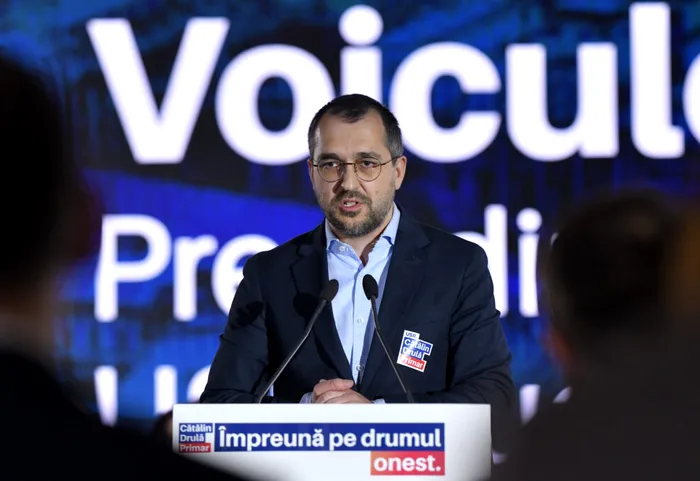 POLITIC Vlad Voiculescu, consilier prezidențial, derapaj obscen pe Facebook: „#M***PSD”. Postarea a fost editată la scurt timp
