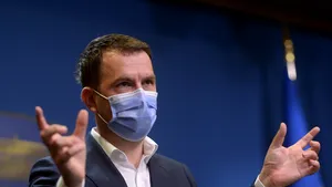 Drulă, despre parcarea de la Aeroportul Otopeni: Scăpăm de acel sistem oribil cu fisă
