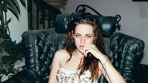 Aşa arată cu adevărat vedetele: Nicole Kidman, Marion Cotillard şi Kristen Stewart, FĂRĂ MACHIAJ într-un pictorial inedit - FOTO