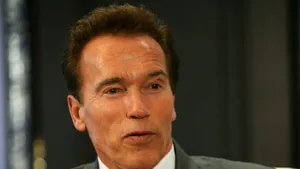 Schwarzenegger: Rusia are un potenţial extraordinar în IT. Medvedev este un mare vizionar