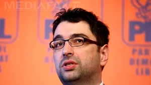 Voinescu, întrebat dacă vor fi majorate salariile şi redus CAS: Greu de crezut că putem face ambele