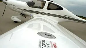 Vâlcea: Strângerea de probe de la locul prăbuşirii avionului, încheiată