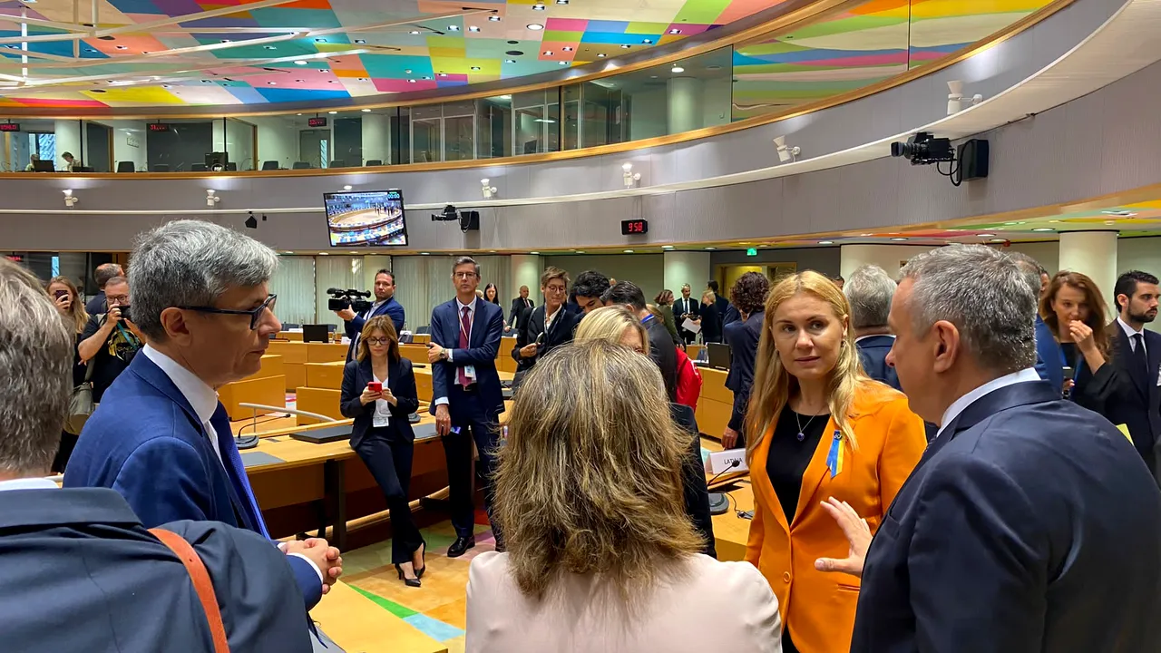 Comisia Europeană lucrează la un set de măsuri pentru atenuarea preţurilor ridicate la energie