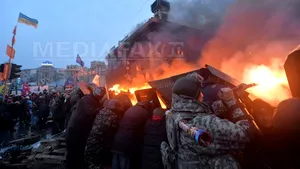 VIOLENŢE la Kiev: 26 de persoane au murit, sute au fost rănite. Ianukovici decretează joi zi de DOLIU NAŢIONAL. Serviciile de securitate lansează o operaţiune 