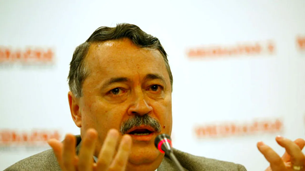 Şaramet: Creditarea nu se va relua atâta timp cât băncile şi IMM aruncă riscul de la unii la alţii