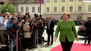 Liderii europeni au semnat DECLARAŢIA de la Sibiu. Imagini şi declaraţii de la sosirea oficialilor Tusk, Juncker, Macron şi Merkel/ LIVE UPDATE