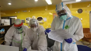 Secţiile ATI, „un lux” pentru pacienţii COVID-19. În România, 612 persoane infectate cu noul coronavirus sunt internate la Terapie Intensivă