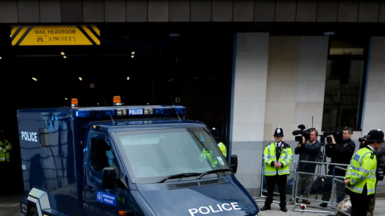 ATACUL din Londra: Cei doi suspecţi au compărut în instanţă