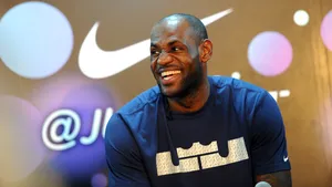 LeBron James doboară un nou record al lui Michael Jordan la 40 de ani