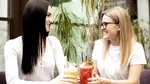 Oamenii cu „energie pozitivă” fac aceste 3 lucruri fără să-și dea seama