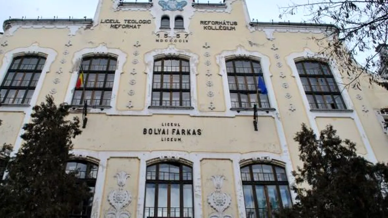 Deputaţii au aprobat înfiinţarea Liceului Teologic Romano-Catolic din Târgu Mureş. Turcescu (PMP):  Este o şedinţă intempestivă, faceţi un troc politic, un joc periculos