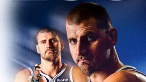 Borna impresionantă atinsă de baschetbalistul sârb Nikola Jokić în NBA. Un singur jucător mai bun în istorie