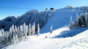 SĂRBĂTORI pe schiuri şi mâncare tradiţională la Rânca, Straja şi Parâng sau croaziere pe Dunăre