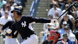 Un site de chat video erotic vrea să sponsorizeze echipa americană de baseball New York Yankees