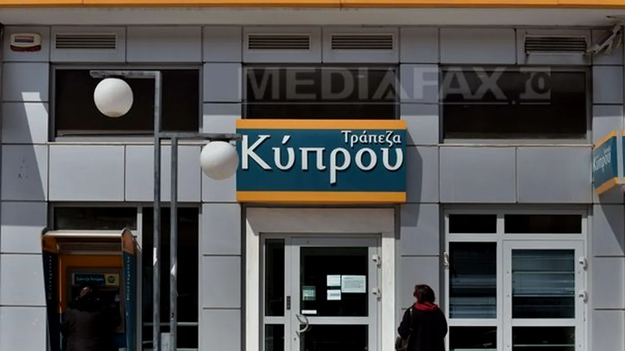 Oficialii CE, FMI şi BCE se află în Cipru pentru discuţii, după respingerea taxei pe depozite. Cursul BNR a urcat la 4,4179 lei/euro, un NOU MAXIM al ultimelor zece săptămâni