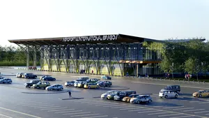 CJ Braşov, sprijin de la Grupul Băncii Mondiale pentru găsirea potenţialilor operatori la aeroport