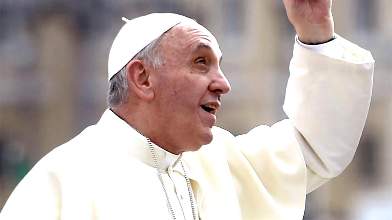 Papa Francisc, în vizită la Benedict al XVI-lea, care împlineşte 95 de ani