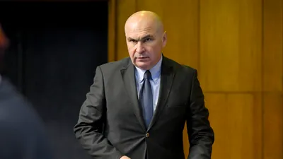 POLITIC Tensiuni în ședința Partidului Național Liberal: „PNL nu trebuie să fie nici remorca PSD, nici agenție de plasare pentru USR”