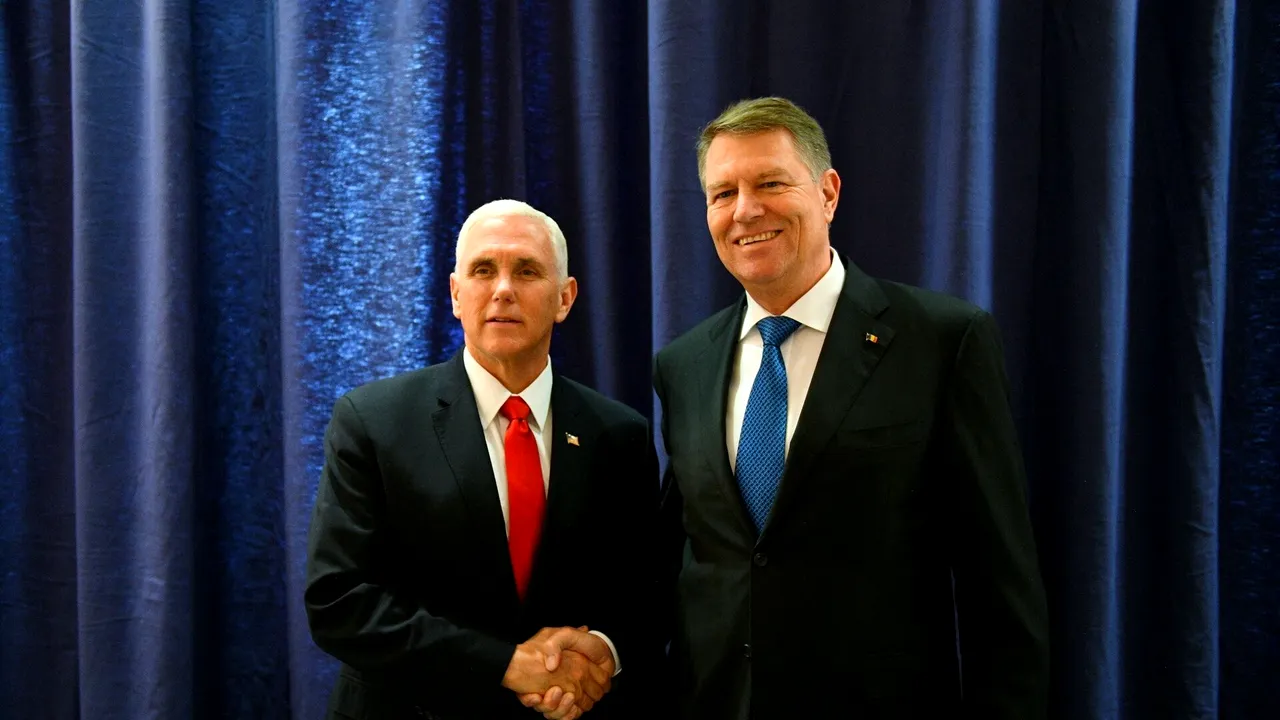 Klaus Iohannis s-a întâlnit la Munchen, cu vicepreşedintele SUA/ Mike Pence i-a mulţumit lui şefului statului pentru recunoaşterea preşedintelui interimar al Venezuelei
