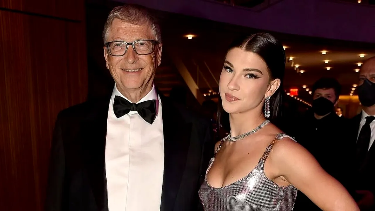 Fiica lui Bill Gates, Phoebe Gates, strânge 30 de milioane de dolari pentru un startup AI, în timp ce tatăl său o susține lucrând în echipa de suport clienți