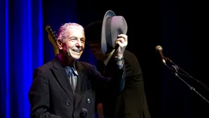 Leonard Cohen, un trubadur al angoaselor, a revenit la Bucureşti