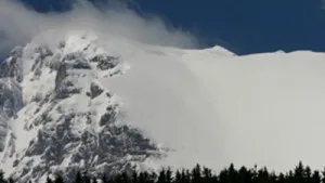 Romanian Mountain Rescuers Still Search For Two Tourists Missing Since Saturday