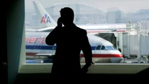 Un avion a fost blocat la sol în San Francisco, după o ameninţare telefonică