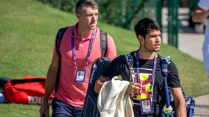 9 obiceiuri pentru a trăi mai bine, conform medicului lui Carlos Alcaraz. De ce este bine să fii ordonat şi la ce temperatură optimă se doarme noaptea

