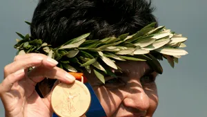BIO: Elisabeta Lipă, 