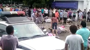 Cel puţin 65 de morţi într-o explozie produsă într-o uzină din estul Chinei