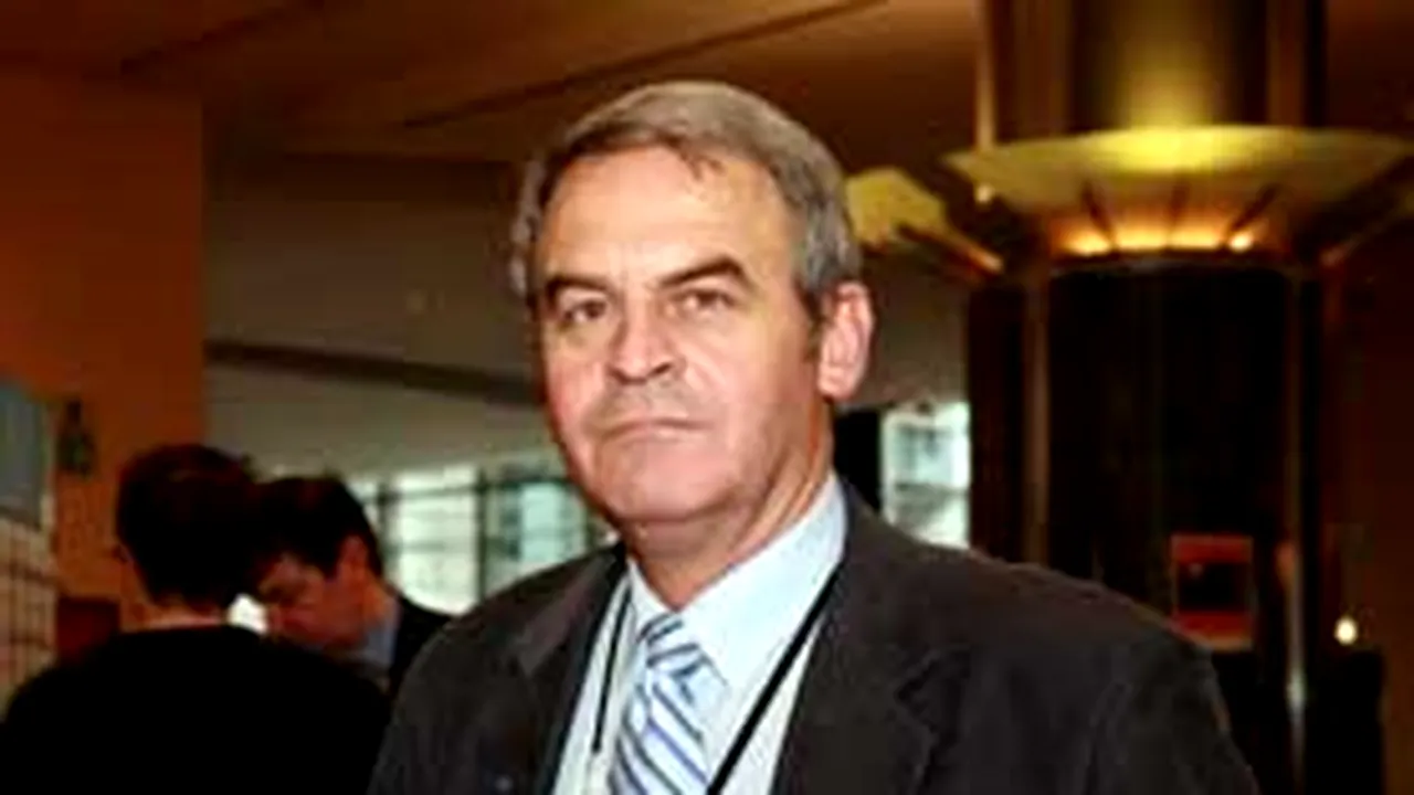 Tokes în mesajul către maghiari: Să voteze politicienii pro-autonomie