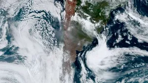 VIDEO. Norul de fum de la incendiile de vegetaţie din Australia a ajuns în Chile şi Argentina. Efectul pozitiv pe care îl poate avea