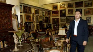 Evacuarea chiriaşilor din casele lui Ilie Dumitrescu, suspendată de instanţă