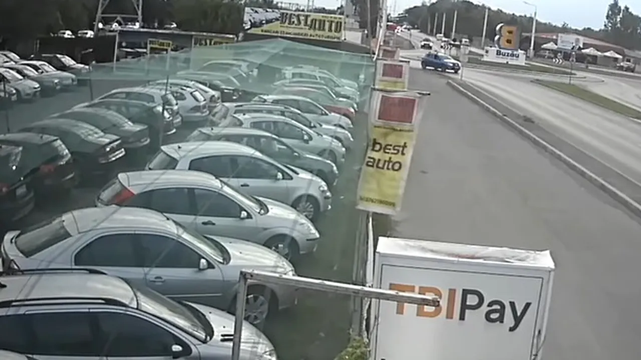 Şoferiţa din Buzău care l-a lovit pe poliţistul pe motocicletă rămâne în arest. Femeia este cercetată pentru tentativă de omor