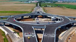 Prahova: Primul sens giratoriu suspendat din România a fost inaugurat - GALERIE FOTO