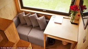 Casă „la pachet”. Cât costă o casă care se montează în 3 ore