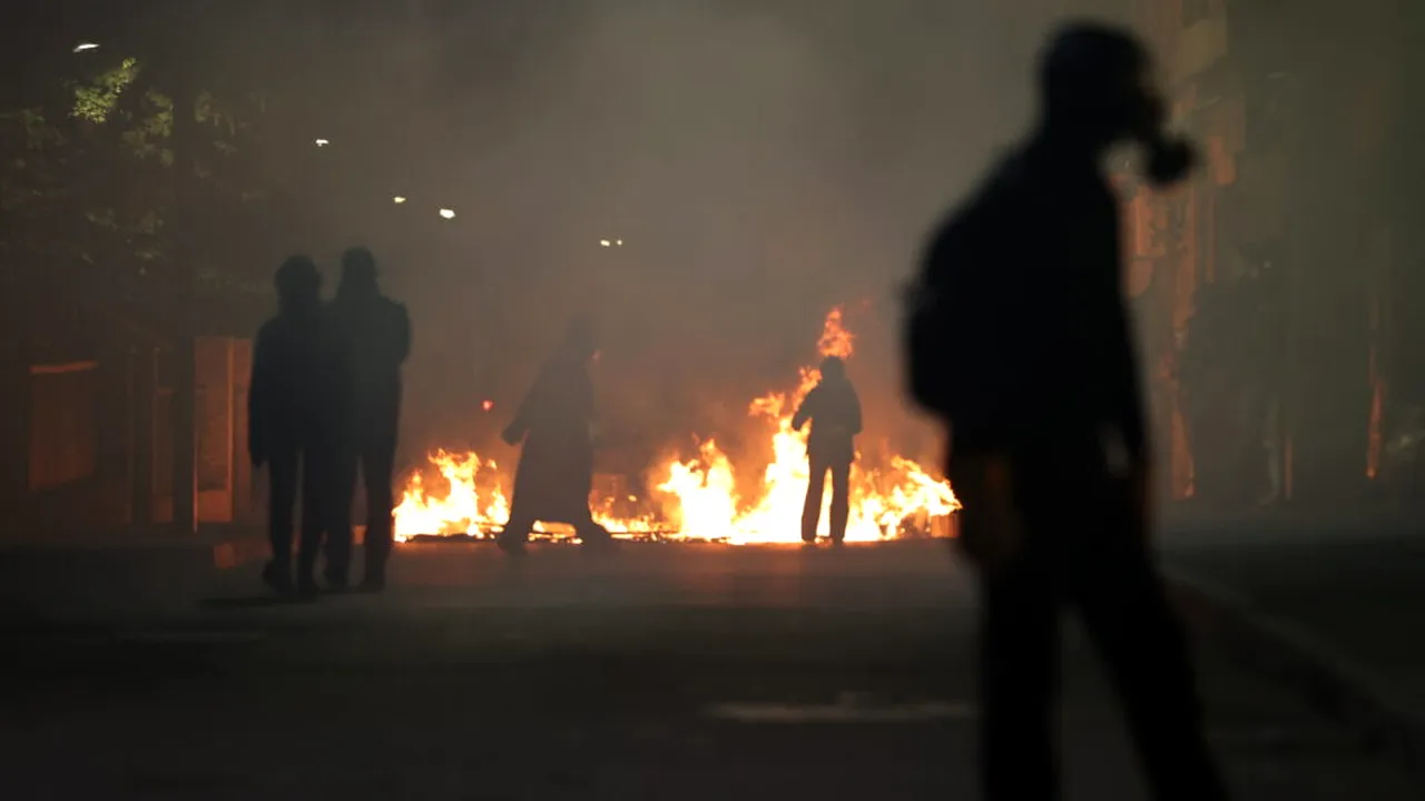 Partidul de guvernământ din Georgia revendică victoria în alegerile locale. Proteste masive în capitală