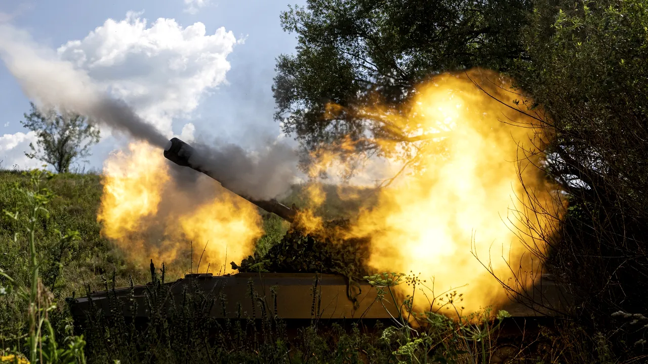 Războiul din Ucraina, ziua 163. Rusia cucereşte teritoriile din care armata ucraineană s-a retras / NATO, îngrijorată de evoluţia luptelor / Japonia livrează noi echipamente de apărare / Putin se pune bine cu Erdogan / Kievul, acuzat că a ridicat baze militare în zone rezidenţiale / Acord Rusia-Turcia pentru plata parţială a gazelor în ruble