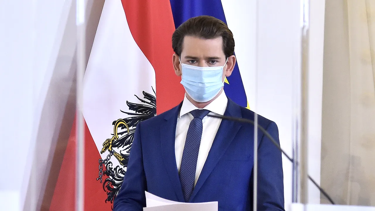 O nouă ţară din UE anunţă carantină parţială pentru luna noiembrie.Circulaţia interzis după ora opt seara