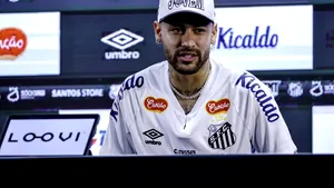 Neymar marchează pentru Santos după scandalul cu Robinho Jr. Cei doi și-au cerut scuze după incident