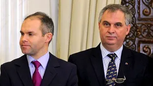 Guvernul sesizează DNA pentru achiziţia de soft educaţional de către miniştrii Funeriu şi Vreme