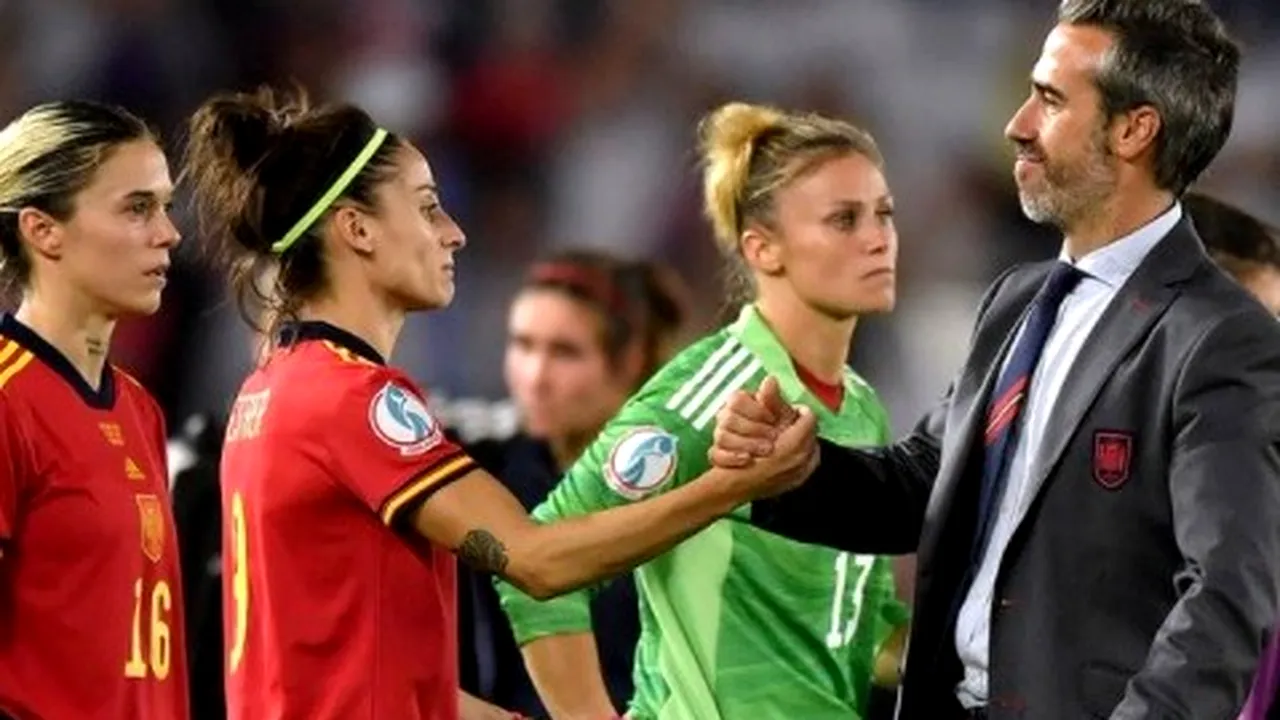 15 jucătoare ameninţă că vor părăsi naţionala de fotbal a Spaniei dacă antrenorul nu va fi demis